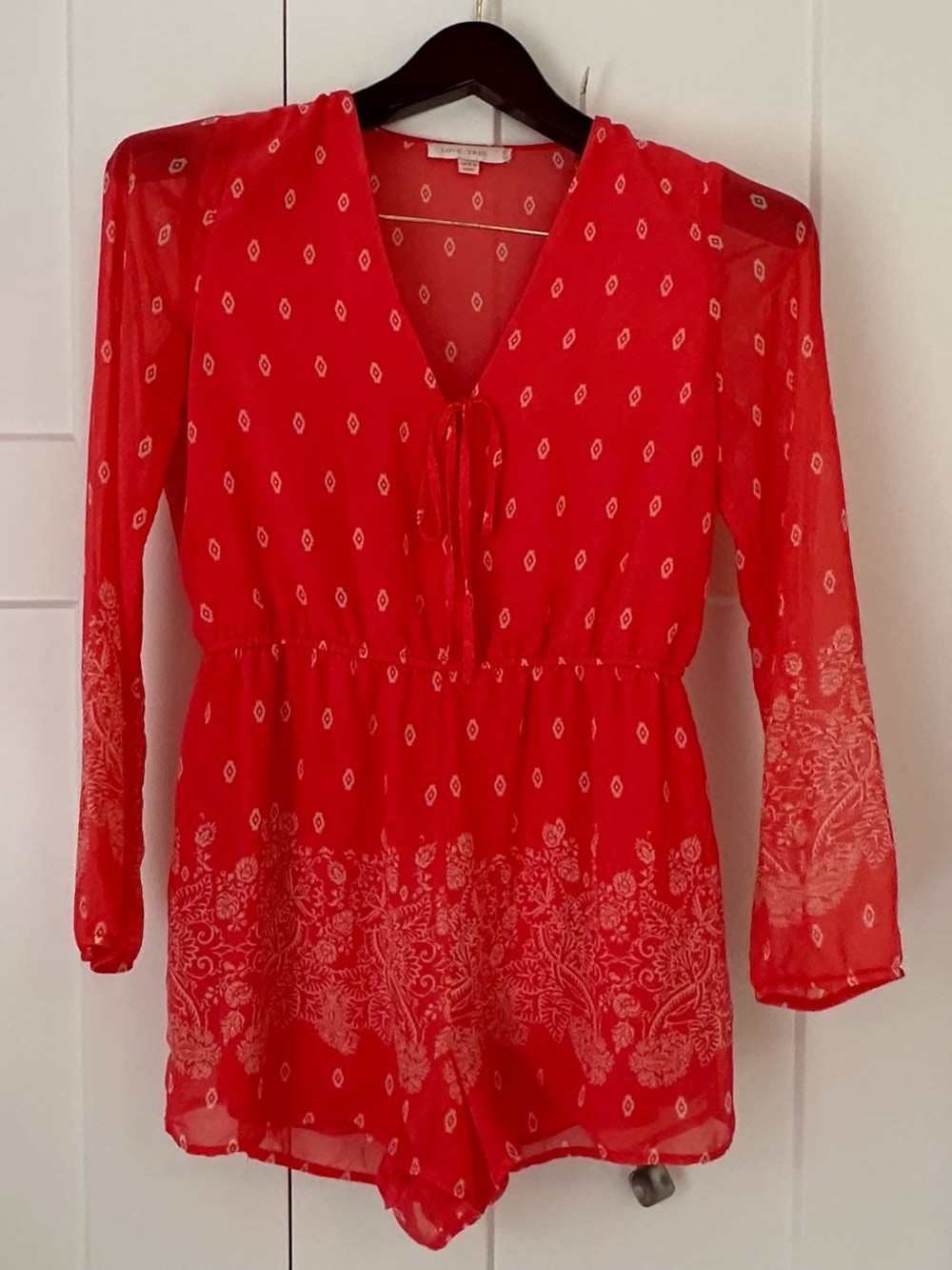 Love Tree Salmon Tie-Neck Printed Romper M